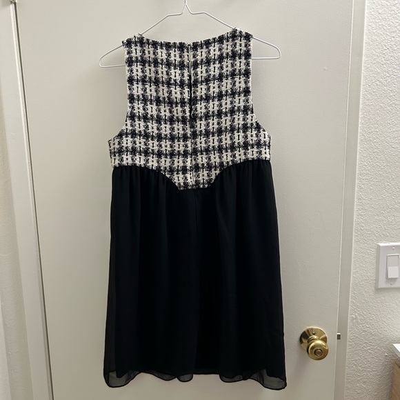 BCBG black and white mini dress - Picture 4 of 6